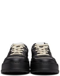 Baskets basses en cuir noires Gucci