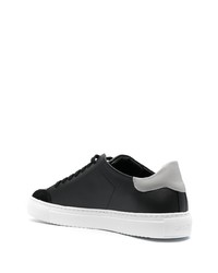 Baskets basses en cuir noires Axel Arigato