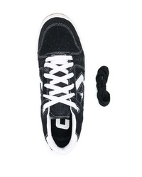 Baskets basses en cuir noires Converse