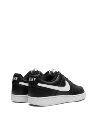 Baskets basses en cuir noires Nike