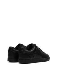 Baskets basses en cuir noires Nike