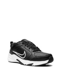 Baskets basses en cuir noires Nike