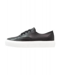 Baskets basses en cuir noires Even&Odd