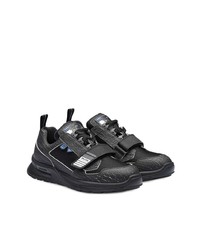 Baskets basses en cuir noires Prada