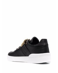 Baskets basses en cuir noires Moschino