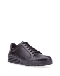 Baskets basses en cuir noires Fendi