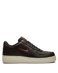 Baskets basses en cuir noires Nike