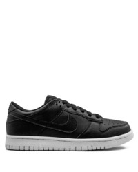 Baskets basses en cuir noires Nike