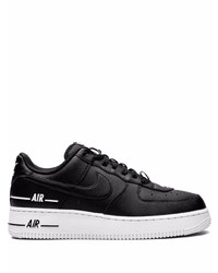 Baskets basses en cuir noires Nike