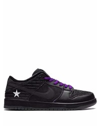 Baskets basses en cuir noires Nike