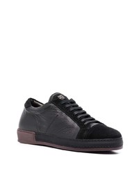 Baskets basses en cuir noires Corneliani