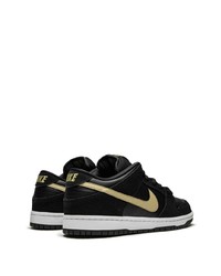 Baskets basses en cuir noires Nike