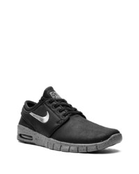 Baskets basses en cuir noires Nike