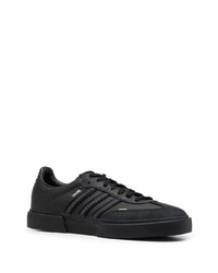 Baskets basses en cuir noires adidas