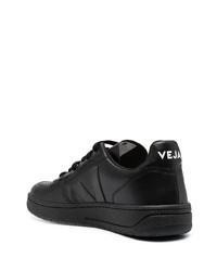 Baskets basses en cuir noires Veja