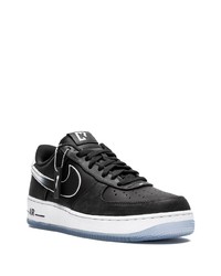 Baskets basses en cuir noires Nike