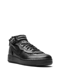 Baskets basses en cuir noires Nike