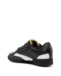 Baskets basses en cuir noires Reebok