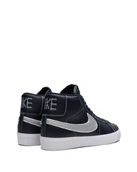 Baskets basses en cuir noires Nike