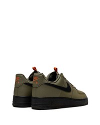 Baskets basses en cuir olive Nike