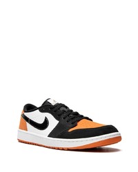 Baskets basses en cuir orange Jordan