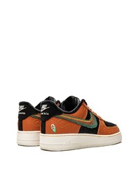 Baskets basses en cuir orange Nike