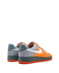 Baskets basses en cuir orange Nike