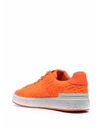 Baskets basses en cuir orange Balmain