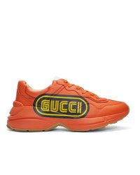 Baskets basses en cuir orange Gucci