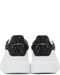 Baskets basses en cuir ornées blanches et noires Alexander McQueen