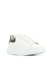 Baskets basses en cuir ornées blanches Alexander McQueen