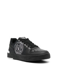 Baskets basses en cuir ornées noires VERSACE JEANS COUTURE