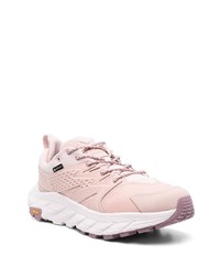 Baskets basses en cuir roses Hoka One One