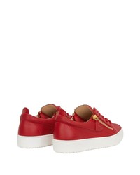 Baskets basses en cuir rouges Giuseppe Zanotti