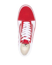 Baskets basses en cuir rouges Vans