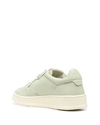 Baskets basses en cuir vert menthe AUTRY