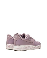 Baskets basses en cuir violet clair Nike