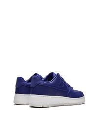 Baskets basses en cuir violettes Nike