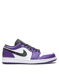 Baskets basses en cuir violettes Jordan