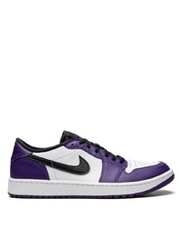 Baskets basses en cuir violettes Jordan