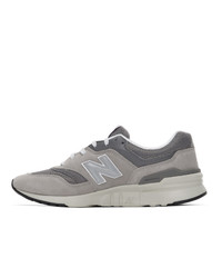 Baskets basses en daim beiges New Balance