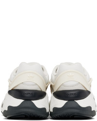 Baskets basses en daim beiges adidas Originals