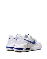 Baskets basses en daim blanches Nike