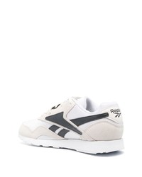 Baskets basses en daim blanches Reebok