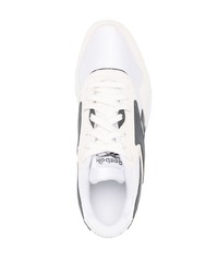 Baskets basses en daim blanches Reebok