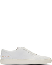 Baskets basses en daim blanches Common Projects