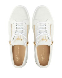 Baskets basses en daim blanches Giuseppe Zanotti