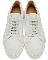 Baskets basses en daim blanches Common Projects