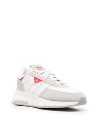 Baskets basses en daim blanches adidas