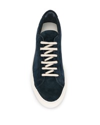 Baskets basses en daim bleu marine Common Projects